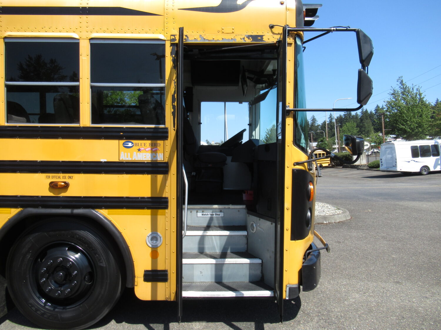 2012 Blue Bird All American 13 Row School Bus - B82368 - Image 9