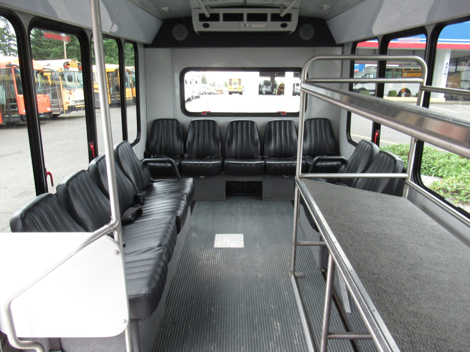 2016 Ford Eldorado 14 Passenger with Interior Luggage Rack - S55031 - Image 5