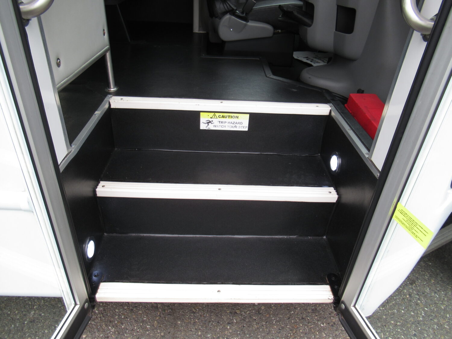 2015 Ford Starcraft 12 Passenger & 2 Wheelchair Shuttle Bus - S12254 - Image 9