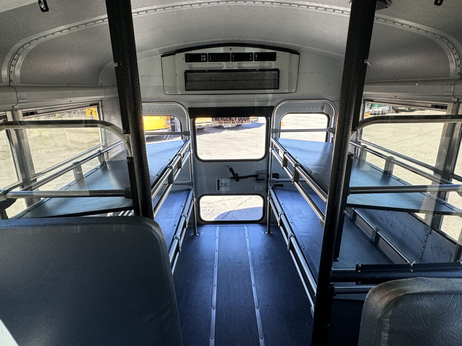 2013 Thomas Saf-T-Liner 36 Passenger + Rear Luggage - B55317 - Image 8