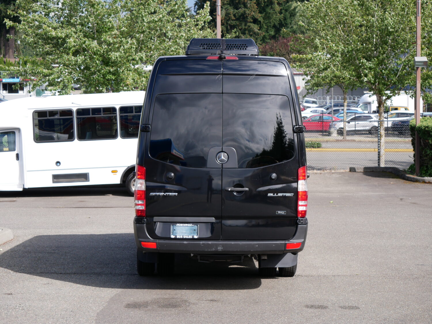 2014 Mercedes Sprinter Grech Limo 15 Passenger Shuttle Van - S11419 - Image 11