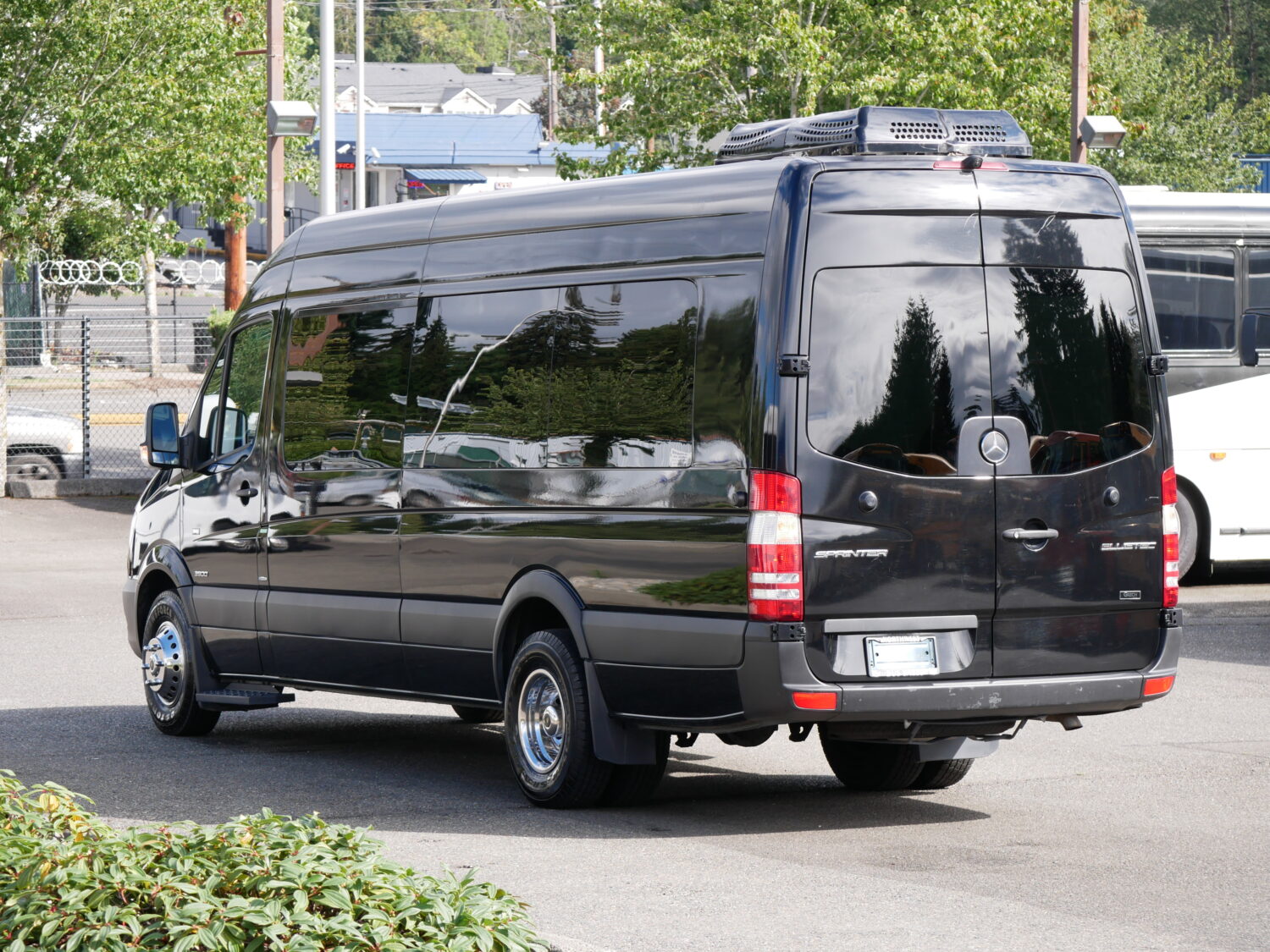 2014 Mercedes Sprinter Grech Limo 15 Passenger Shuttle Van - S11419 - Image 4