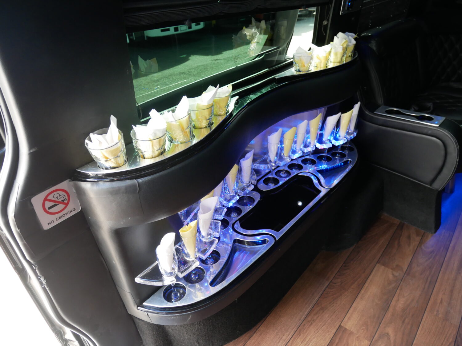 2014 Mercedes Sprinter Grech Limo 15 Passenger Shuttle Van - S11419 - Image 10