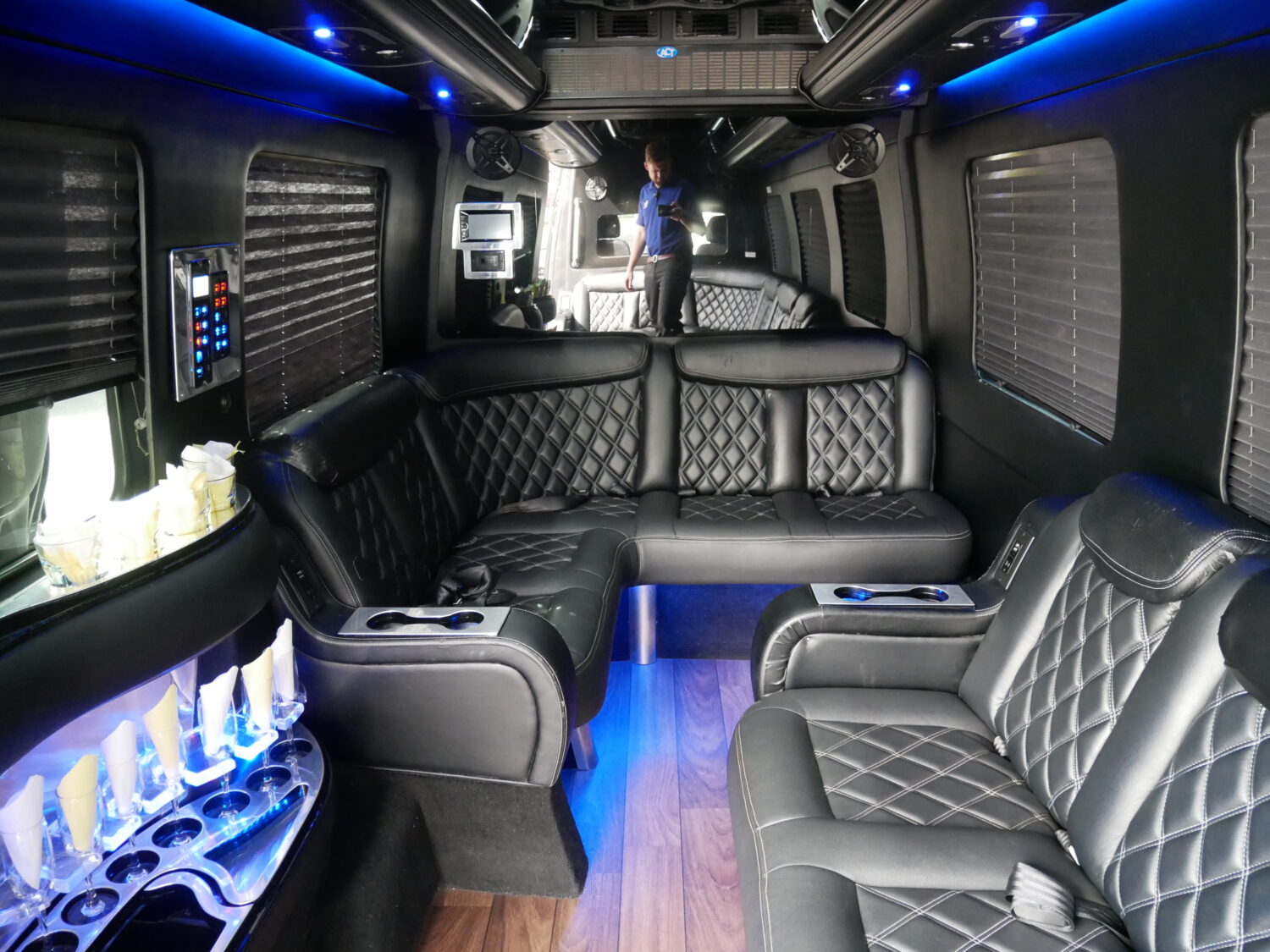 2014 Mercedes Sprinter Grech Limo 15 Passenger Shuttle Van - S11419 - Image 6