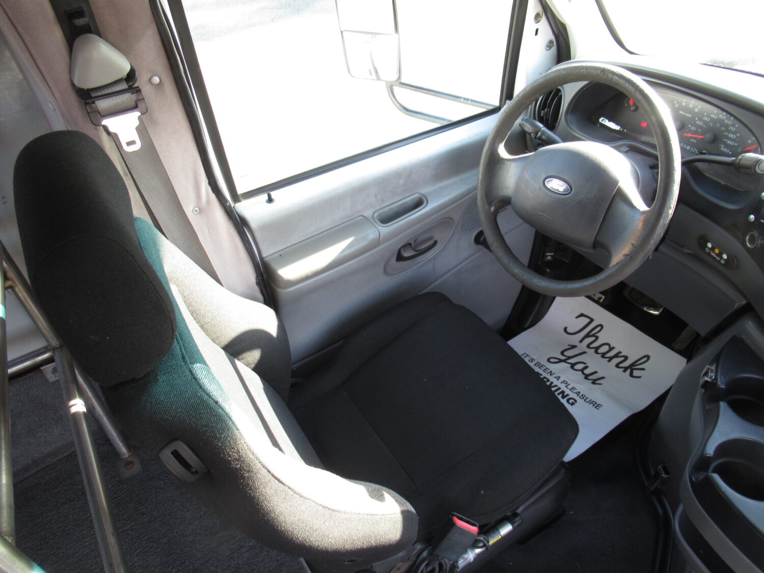 2007 Ford Eldorado 14 Passenger with Interior Luggage Rack - S03271 - Image 5