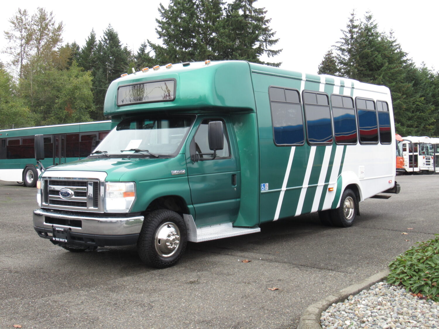 2013 Ford Elkhart 11 Passenger + 3 Wheelchair ADA Shuttle Bus - S32783 - Image 2
