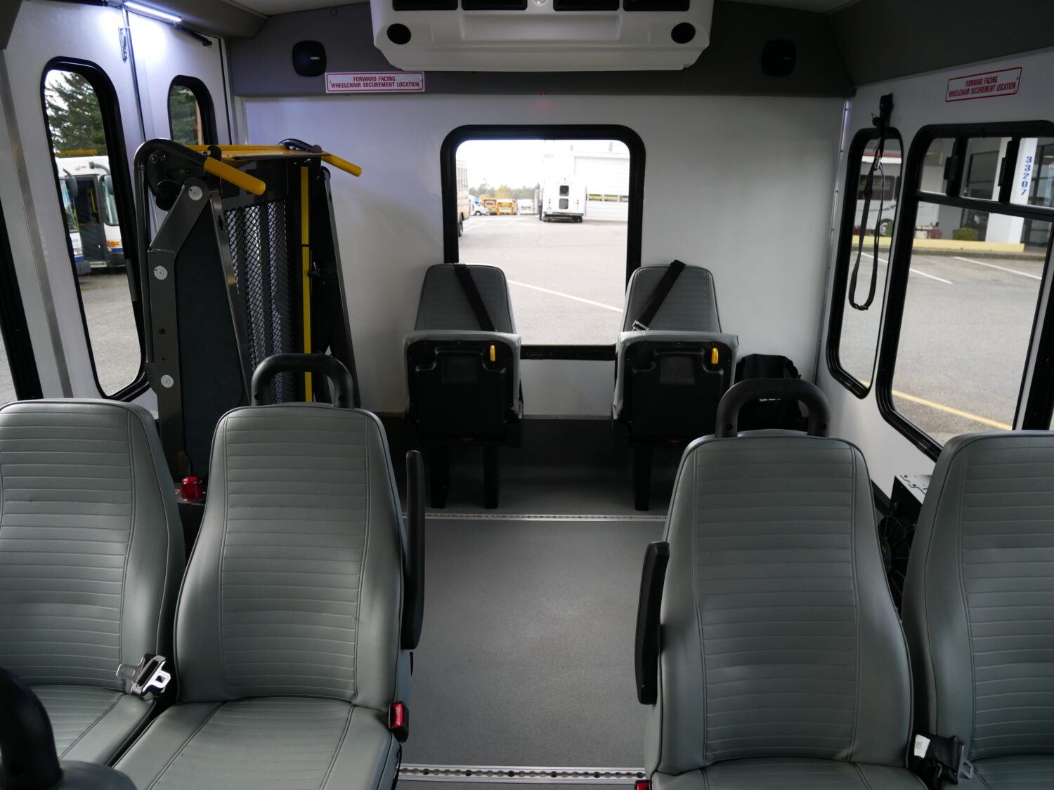 2021 Ford Turtle Top Terra Transit 14 Passenger ADA Shuttle Bus - S01201 - Image 7