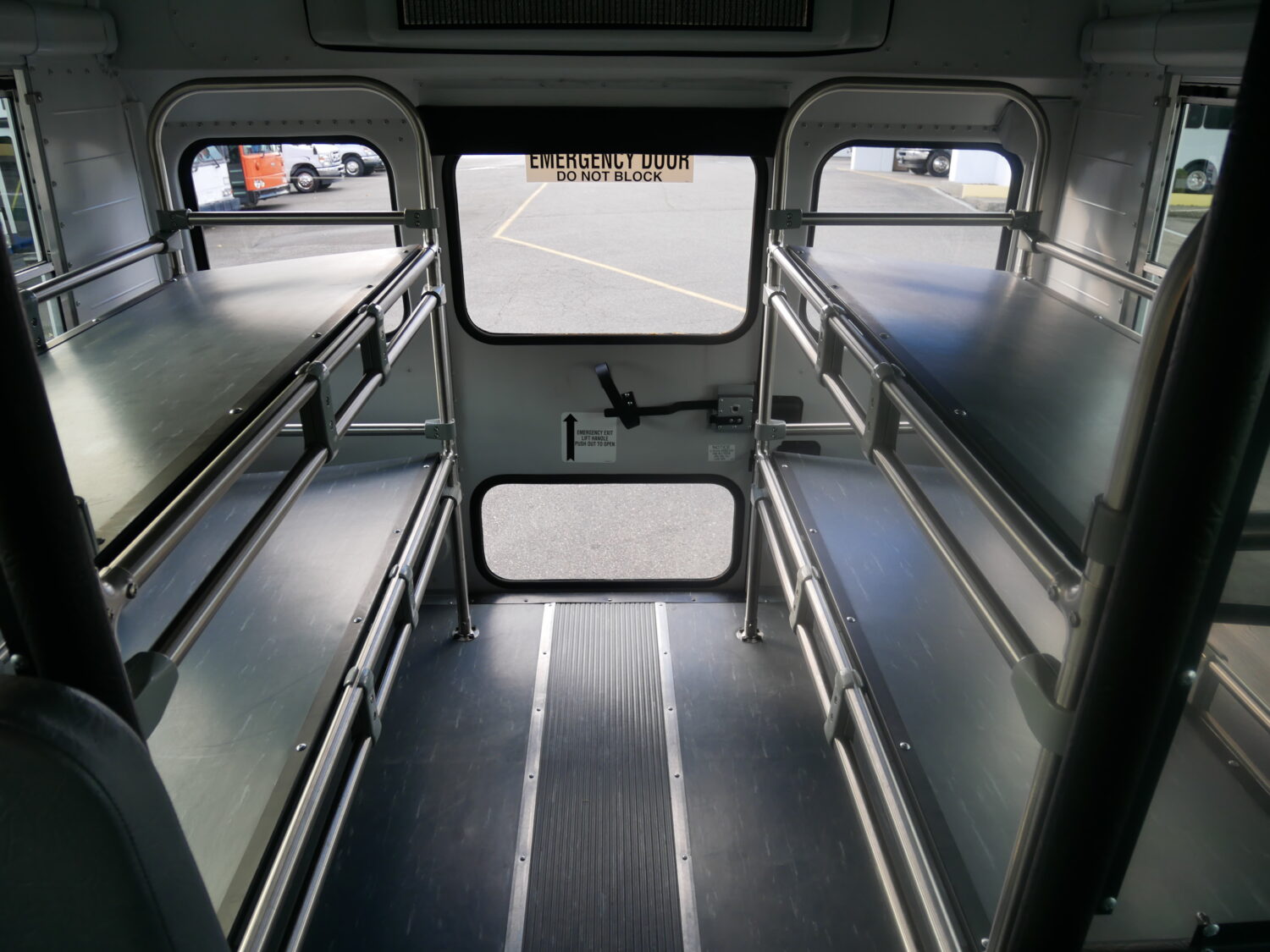 2013 Thomas Saf-T-Liner 33 Passenger + Rear Luggage - B55319 - Image 7