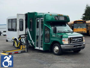 2015 Ford Eldorado Aerotech 11 Passenger + 3 Wheelchair ADA Shuttle Bus - S10586