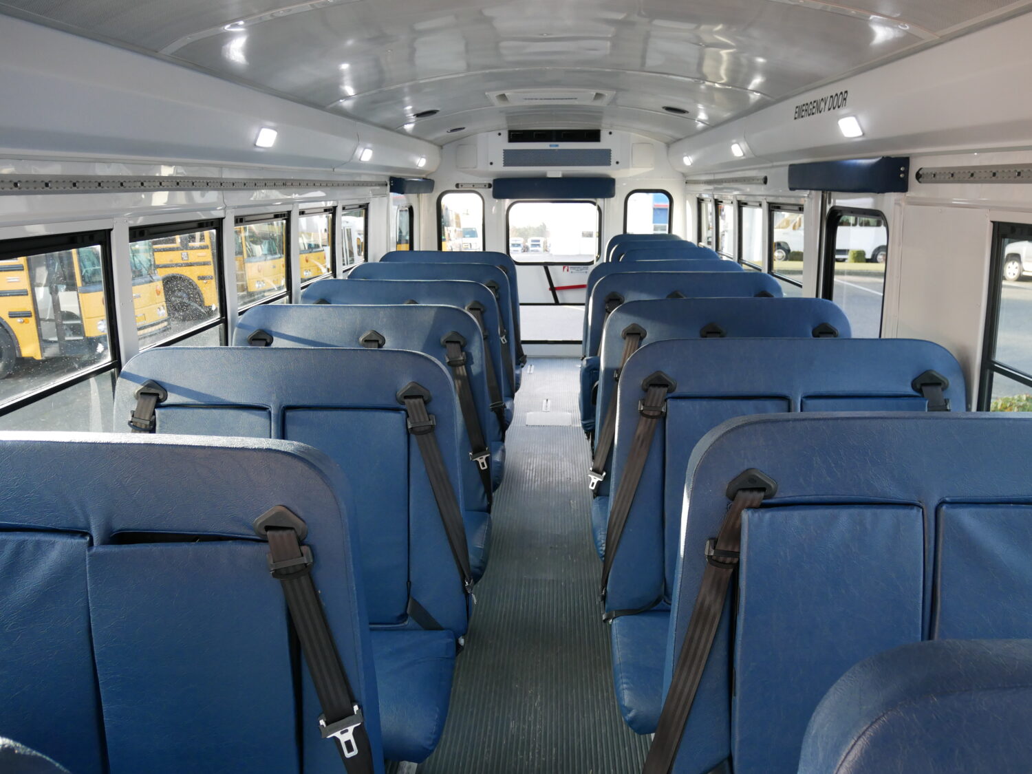 2016 Ford Starcraft Quest XL 35 Passenger Type-B School Bus - B00382 - Image 6