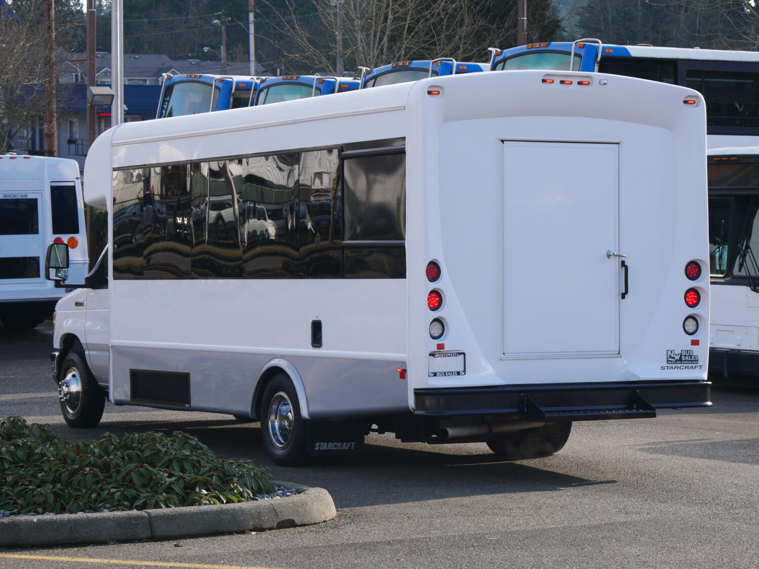 2016 Ford Starcraft Allstar 14 ADA + Rear Luggage Shuttle Bus - S57048 - Image 5