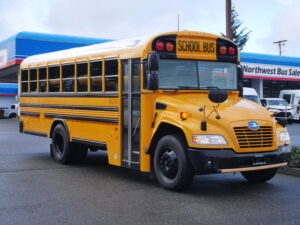 2015 Blue Bird Vision 42 Passenger Short School Bus - B05552