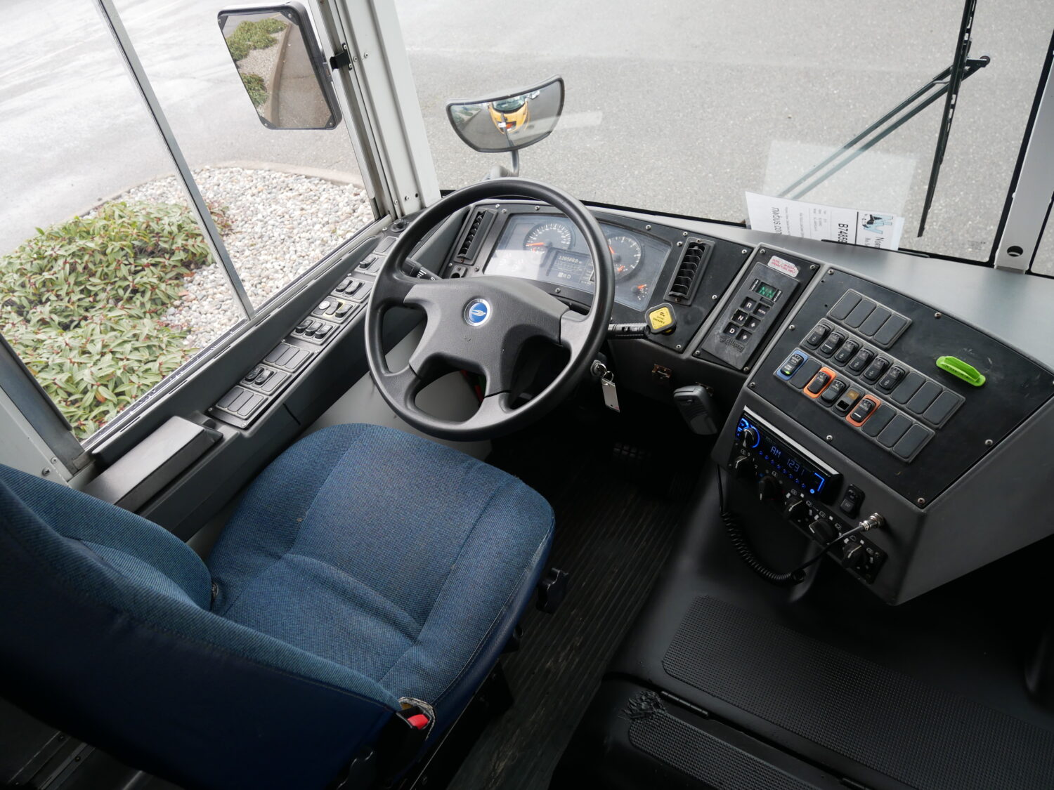 2010 Blue Bird All American 81 Passenger School Bus - B74859 - Image 5