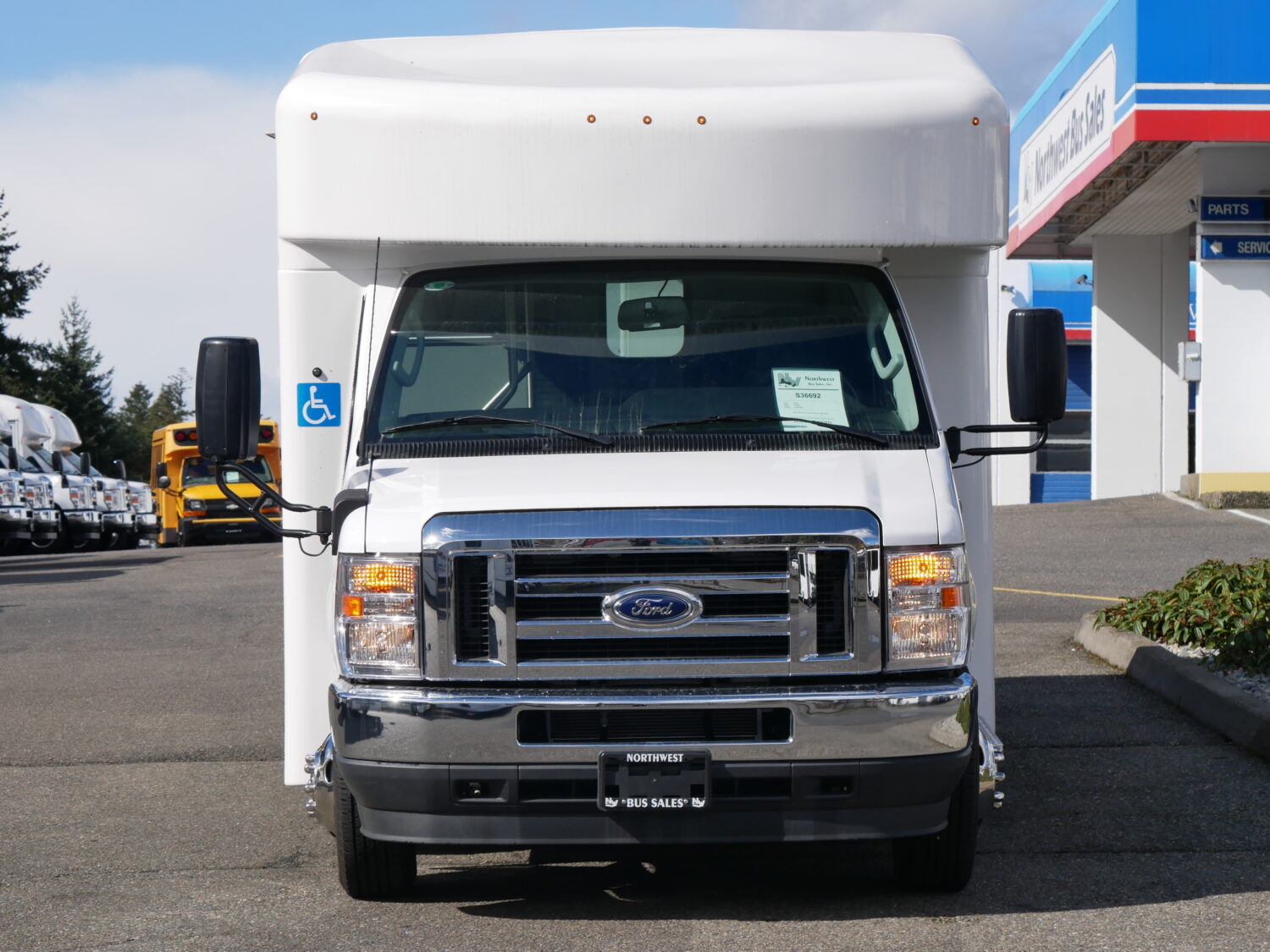 2024 Ford Endera 12 Pass & 2 Wheelchair Shuttle Bus - S36692 - Image 12