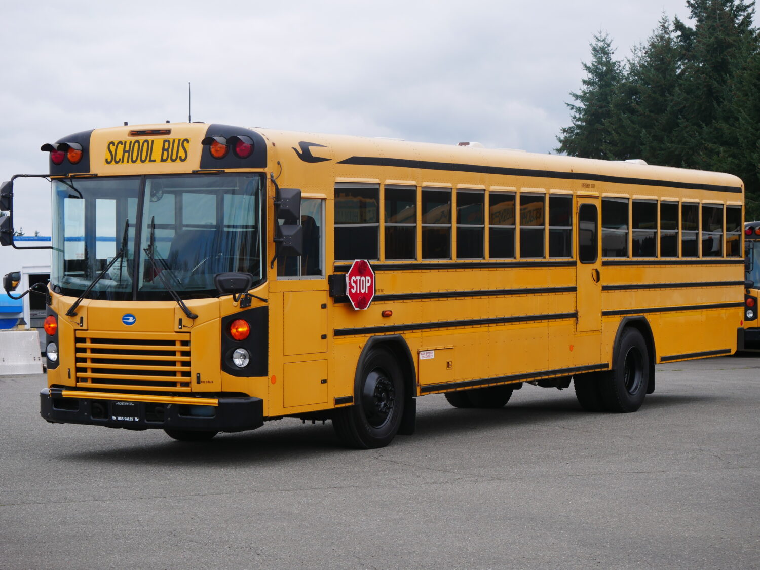 2010 Blue Bird All American 81 Passenger School Bus - B74860 - Image 2