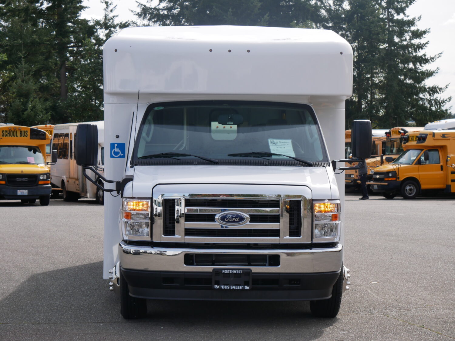 2024 Ford Endera 14 Passenger ADA Shuttle Bus - S32146 - Image 12