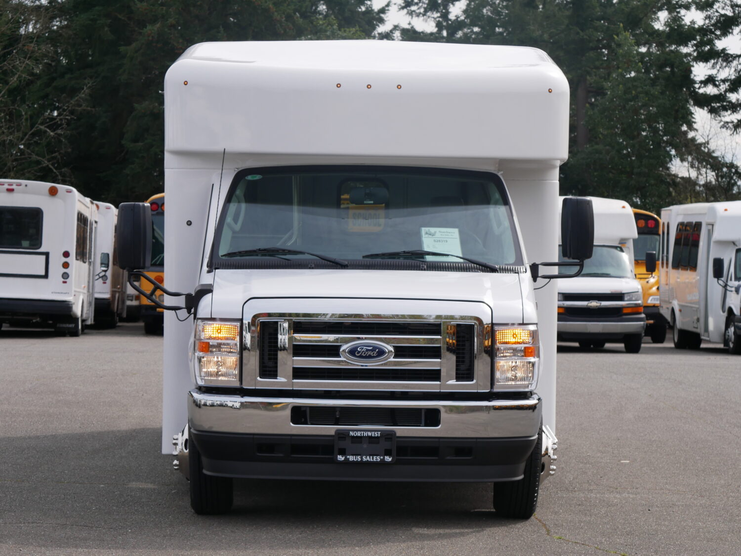 2024 Ford Endera 14 Passenger ADA Shuttle Bus - S28319 - Image 12