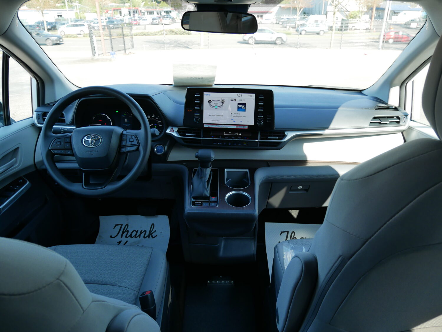 2024 Toyota Sienna Hybrid LE VMI 6 Passenger Side Entry ADA Ramp Van - S25064 - Image 6