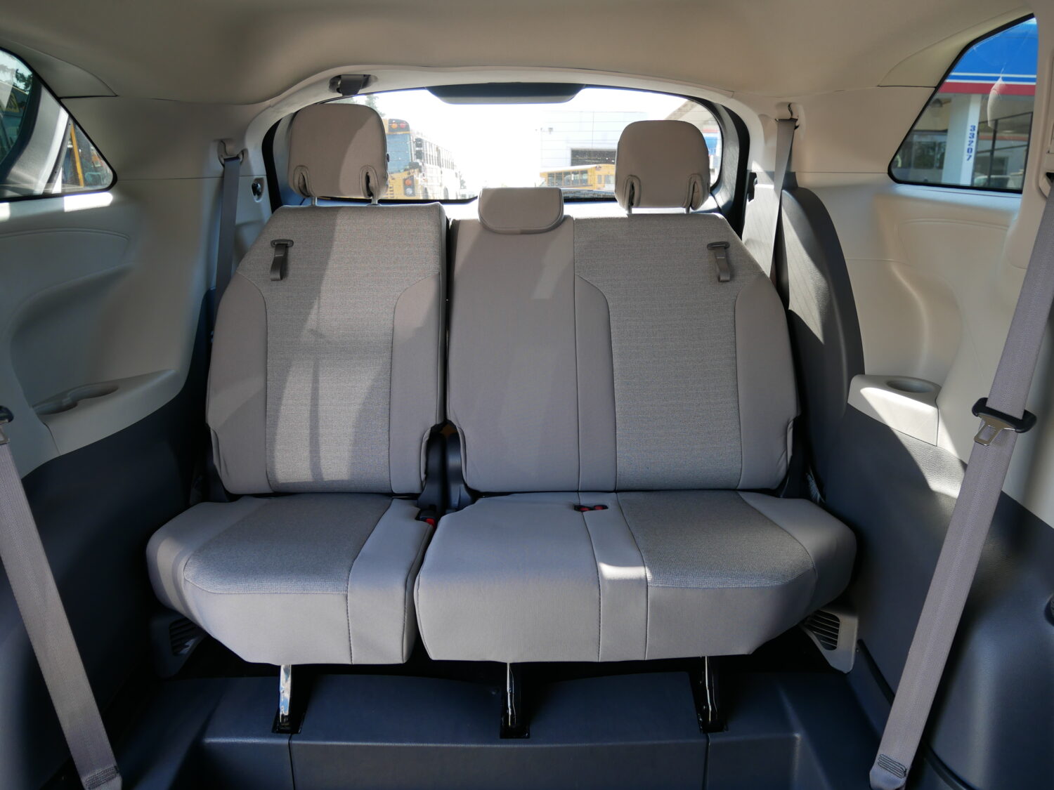 2024 Toyota Sienna Hybrid LE VMI 6 Passenger Side Entry ADA Ramp Van - S25064 - Image 7