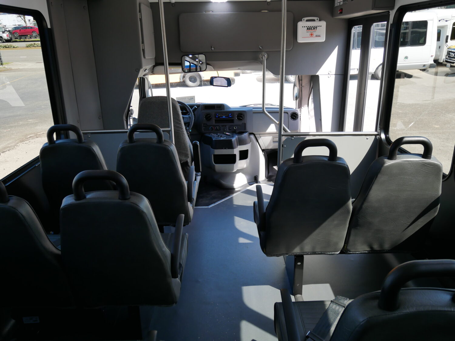 2024 Ford Endera 14 Passenger w/Rear Luggage - S28306 - Image 8