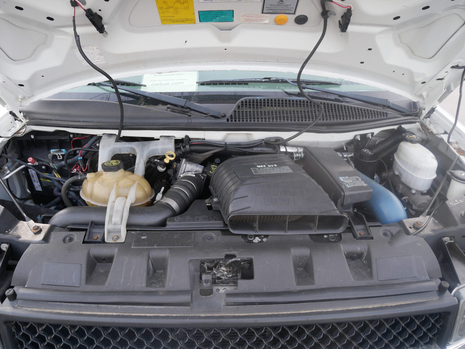 2010 Chevrolet Champion 14 Passenger ADA Shuttle Bus - S22914 - Image 12