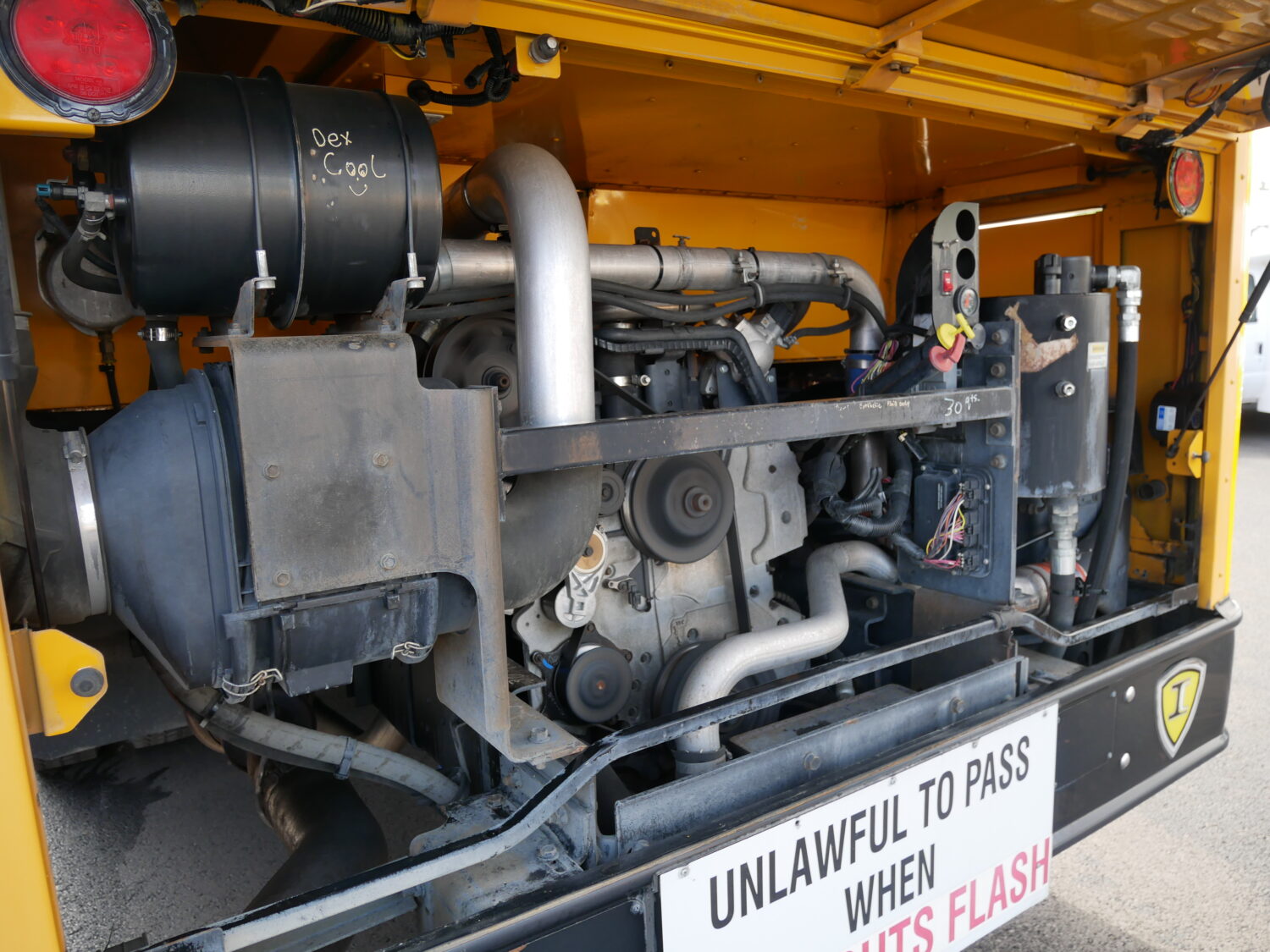 2011 IC RE300 13 Row School Bus - B09014 - Image 10