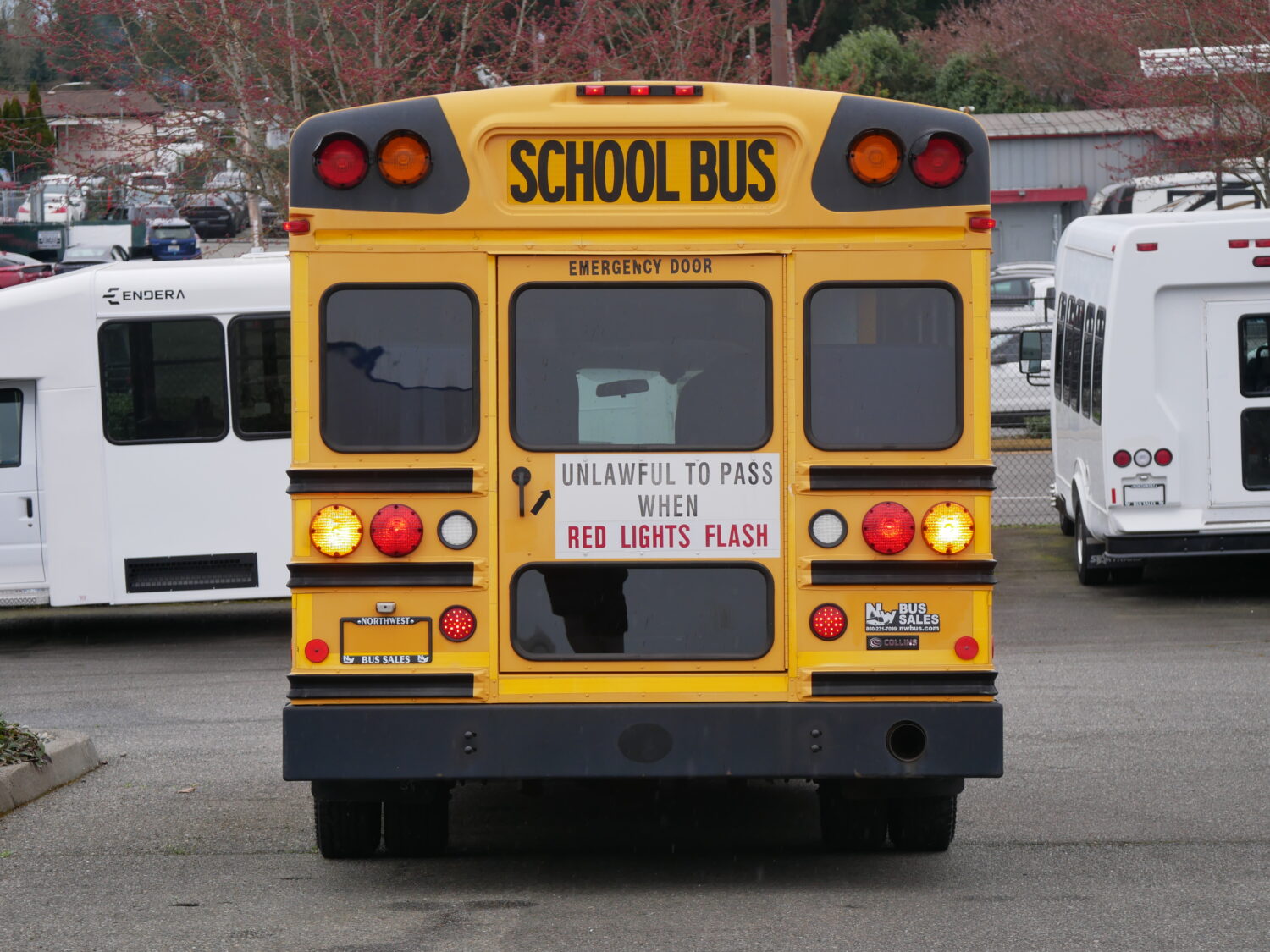 2008 Chevrolet Collins Super Bantam 20 Passenger School Bus - B00666 - Image 11