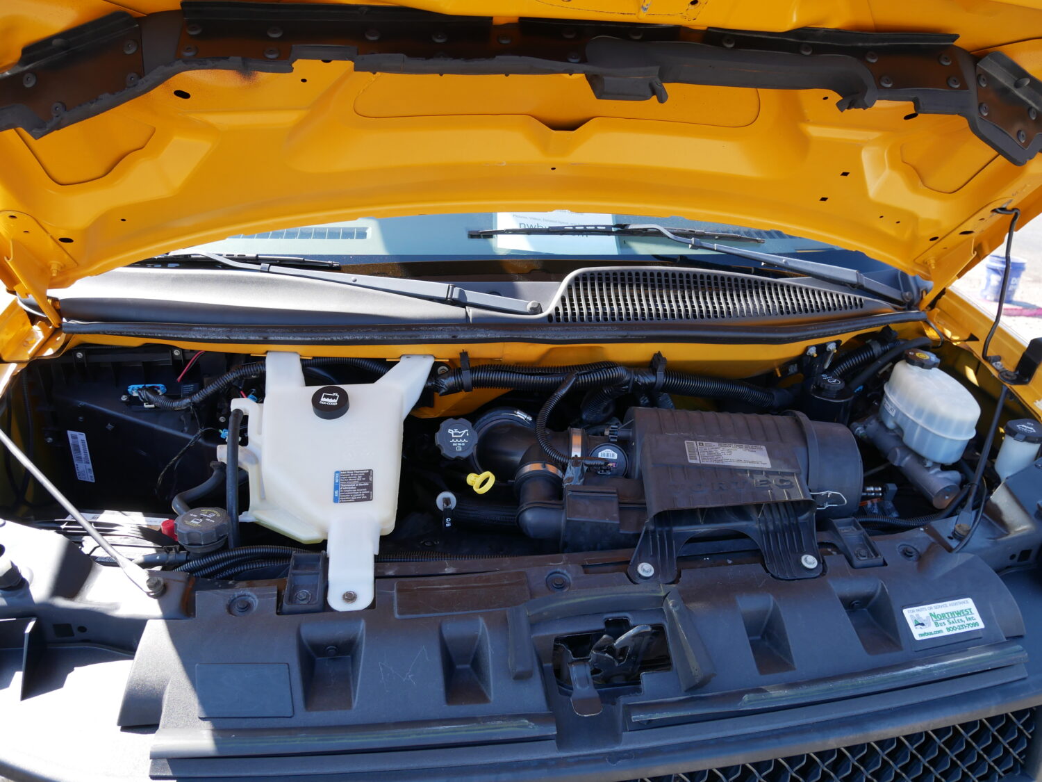 2011 Chevrolet Girardin 30 Pax School Bus - B09662 - Image 10