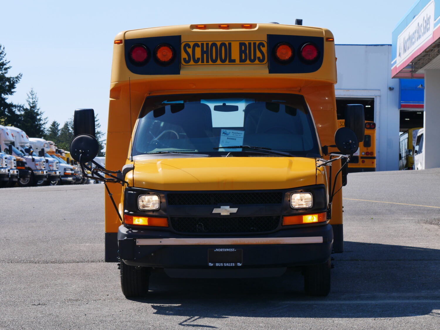 2011 Chevrolet Girardin 30 Pax School Bus - B09662 - Image 12