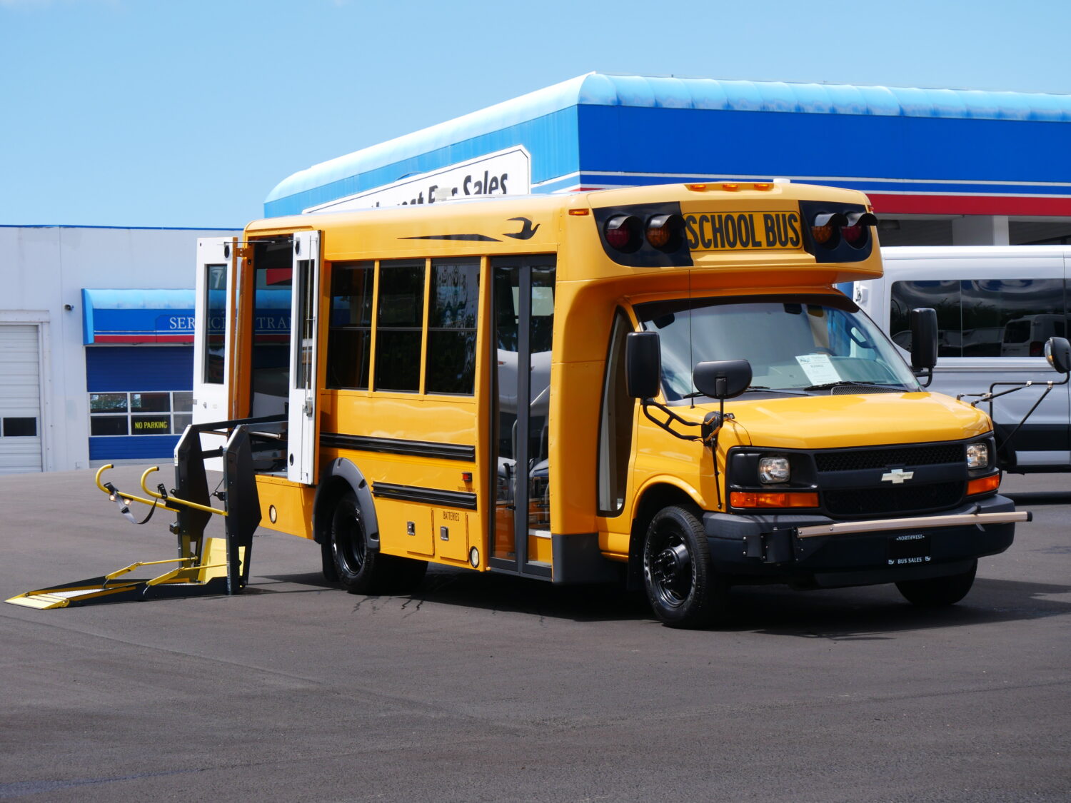 2016 Chevrolet Girardin 12 Passenger + 1 Wheelchair School Bus - B28802