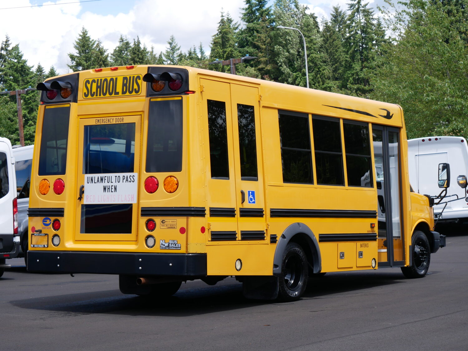 2016 Chevrolet Girardin 12 Passenger + 1 Wheelchair School Bus - B28802 - Image 3