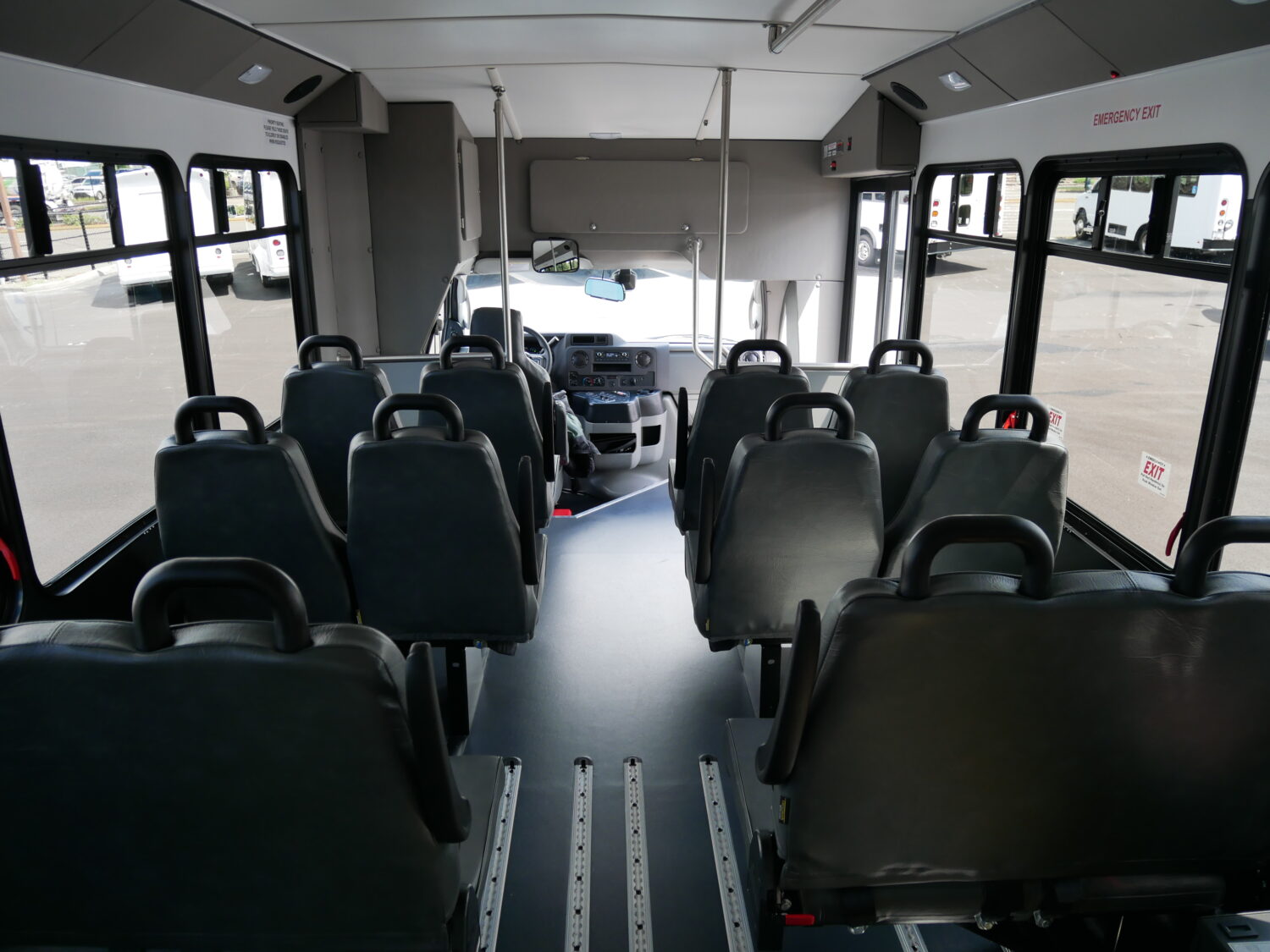 2026 Ford Endera 8 Passenger + 4 Wheelchair ADA Shuttle Bus - S01560 - Image 9