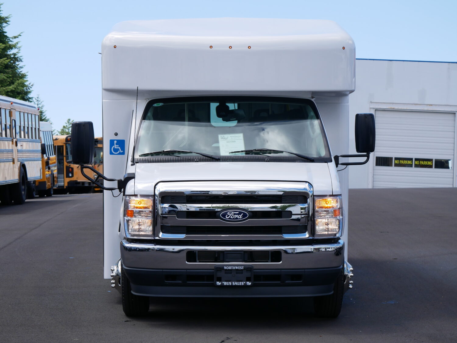 2026 Ford Endera 8 Passenger + 4 Wheelchair ADA Shuttle Bus - S01560 - Image 12