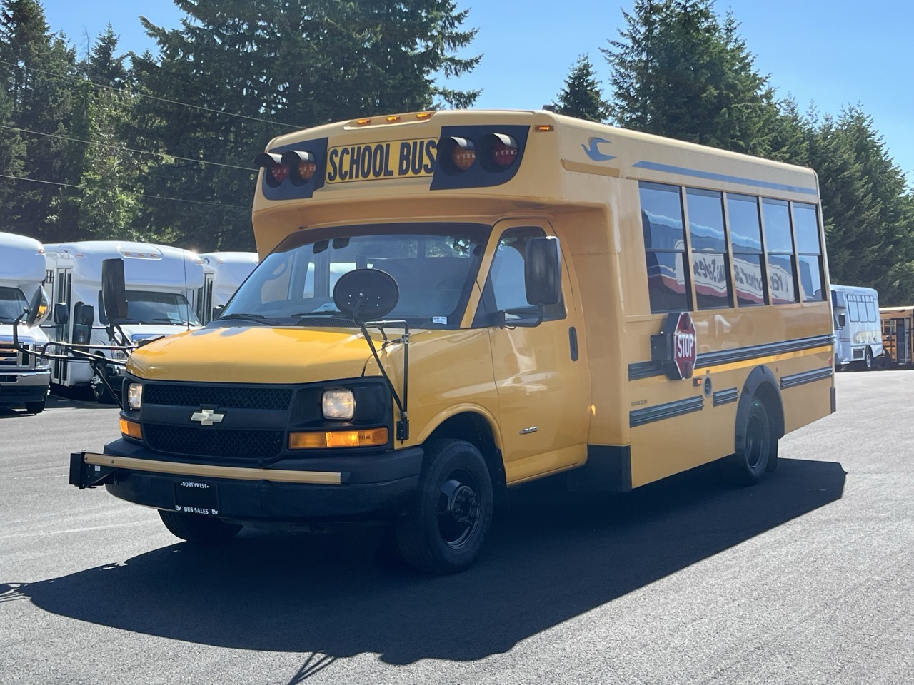 2013 Chevy Girardin 30 Passenger School Bus - B29638 - Image 2