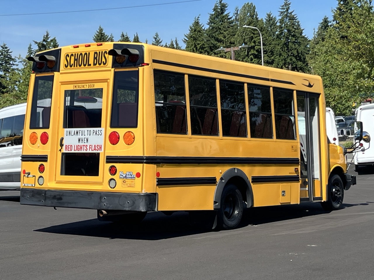 2013 Chevy Girardin 30 Passenger School Bus - B29638 - Image 3