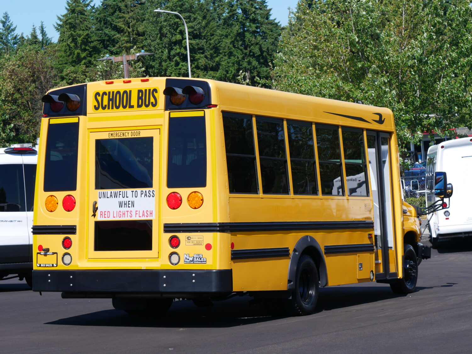 2016 Ford Girardin 18 Passenger Type A School Bus - B05351 - Image 3