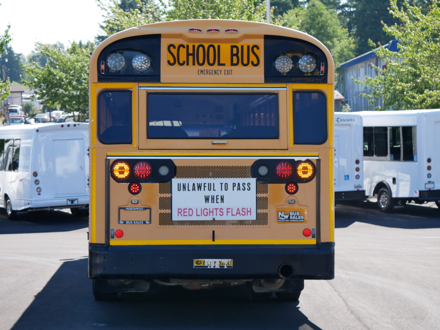 2006 Blue Bird All American 78 Passenger School Bus - B32220 - Image 12